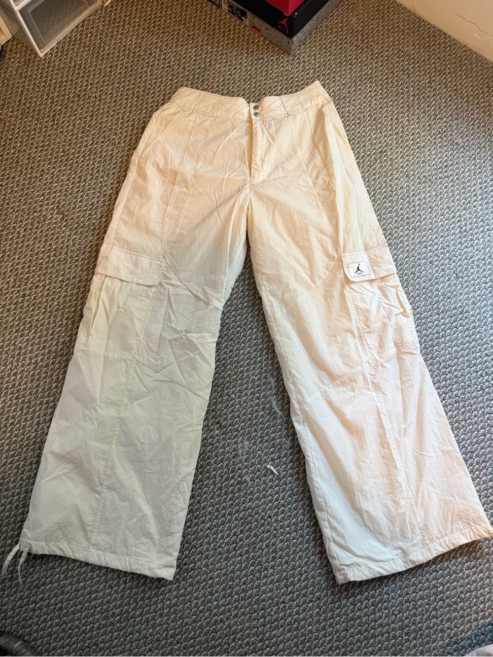 Jordan Women’s Cream Cargo Pants